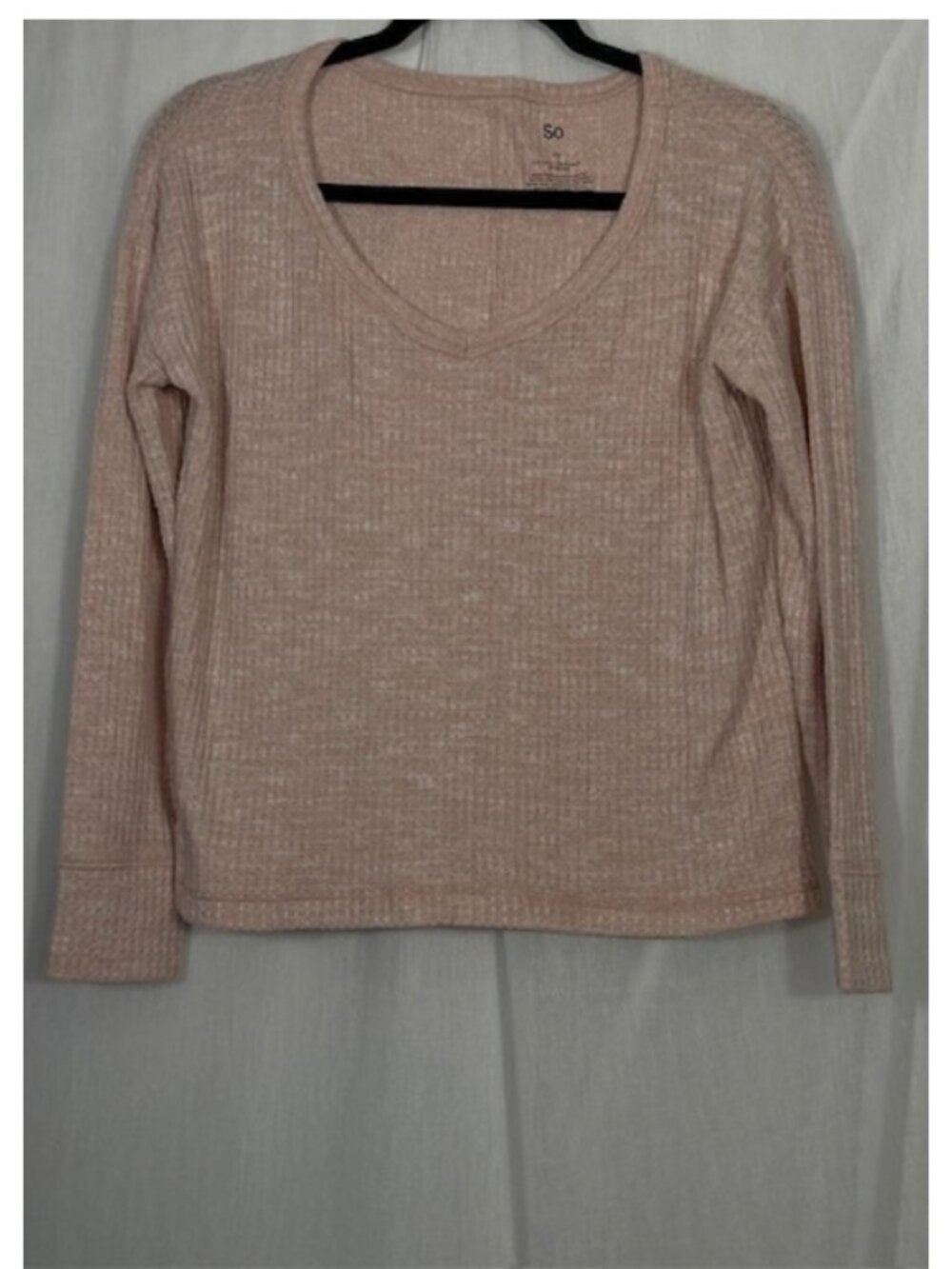SO long-sleeve waffle-knit top with a V-neckline sz XS